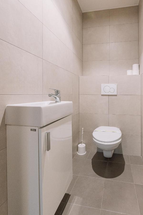 ブラチスラヴァSkau Dunajska 58A Apt3アパートメント エクステリア 写真